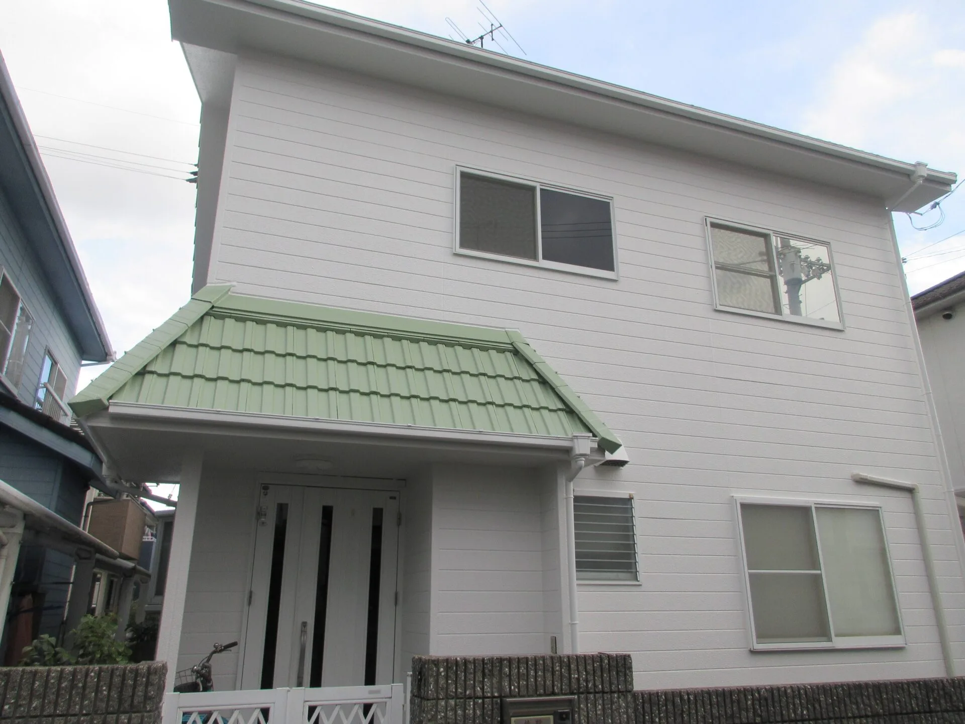 松山市T様邸 外壁・屋根塗装の施工後